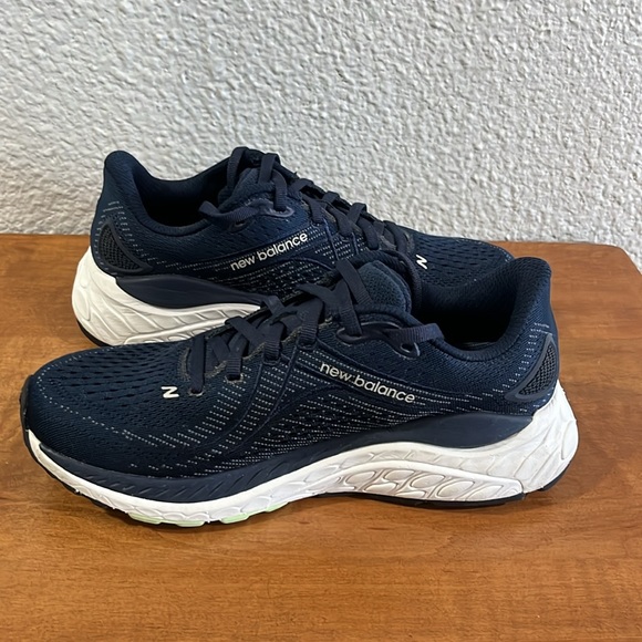 New Balance Sneakers Women's 6.5 Fresh Foam X 860 V13 Running Shoe - Picture 6 of 11